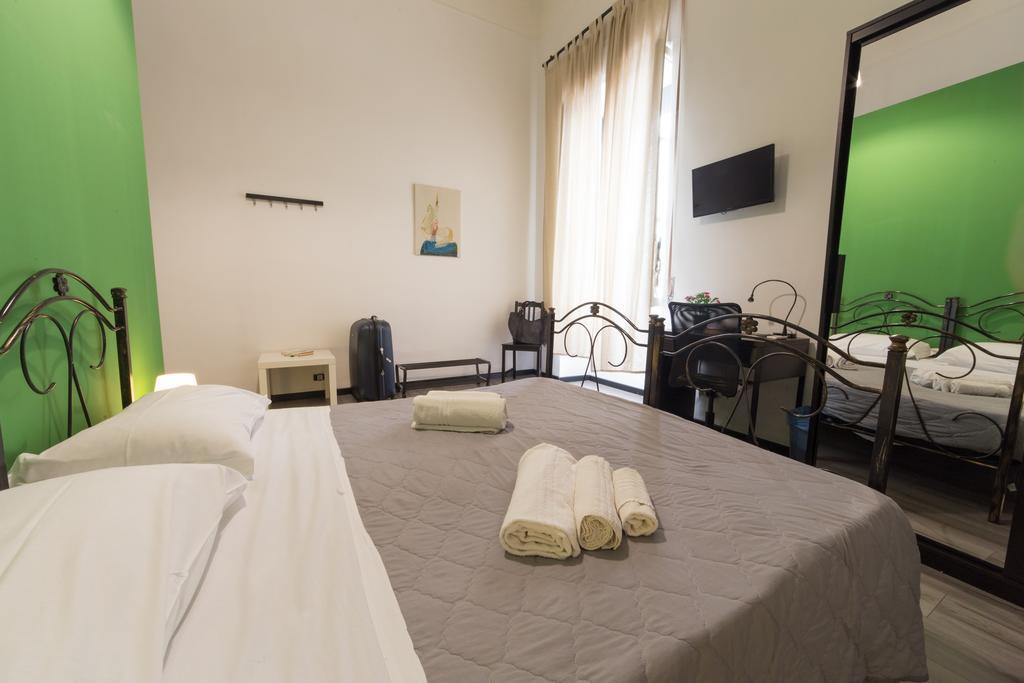 Tra L'Etna E Il Mare B&B คาตาเนีย ภายนอก รูปภาพ